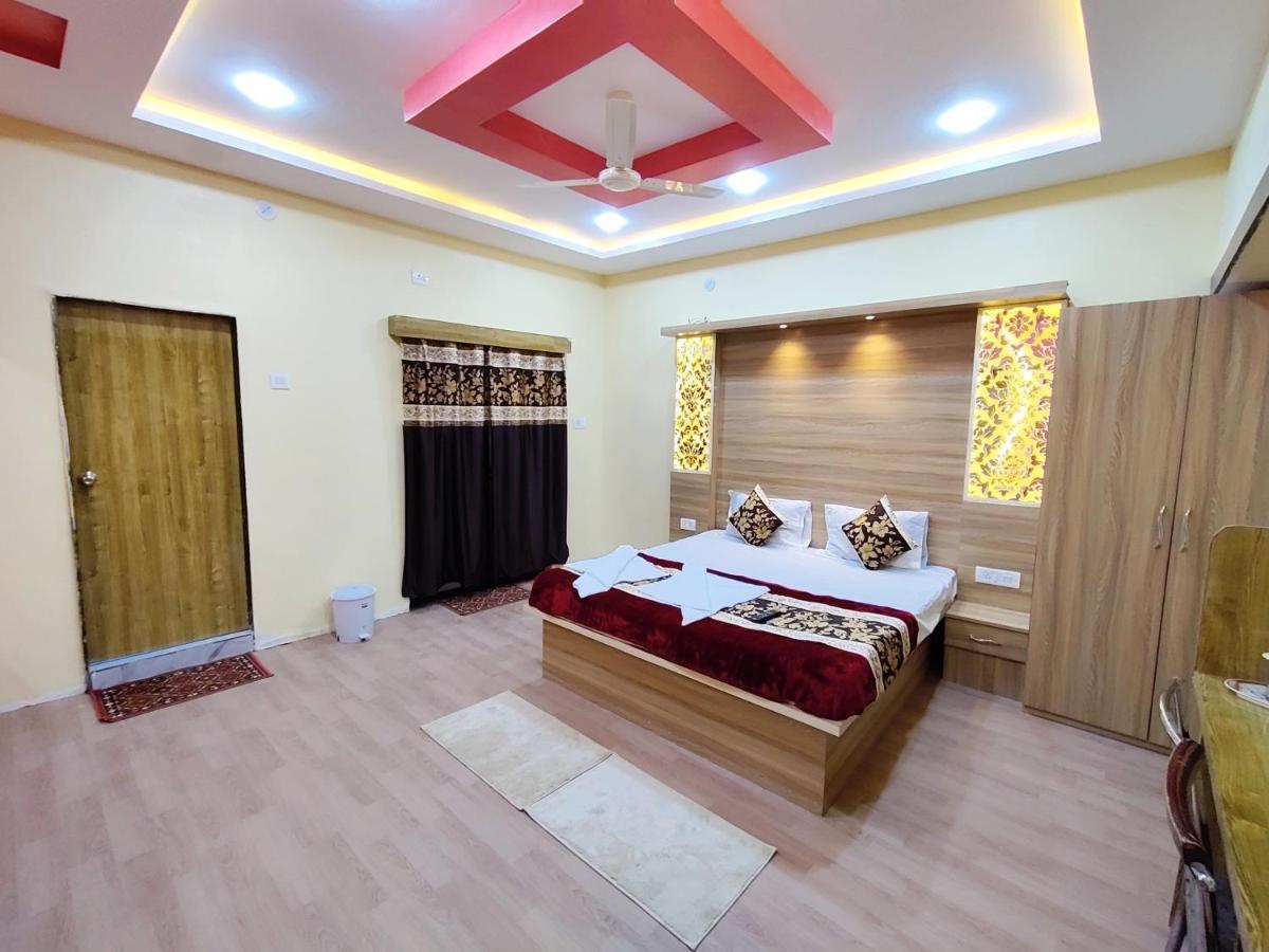 Hotel Family Inn Foreign Guest Only Aurangabad  Exterior photo