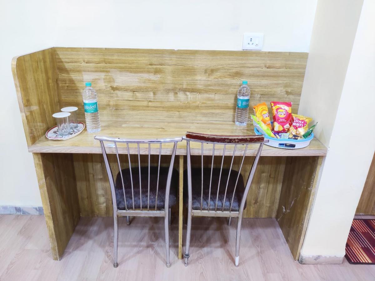 Hotel Family Inn Foreign Guest Only Aurangabad  Exterior photo